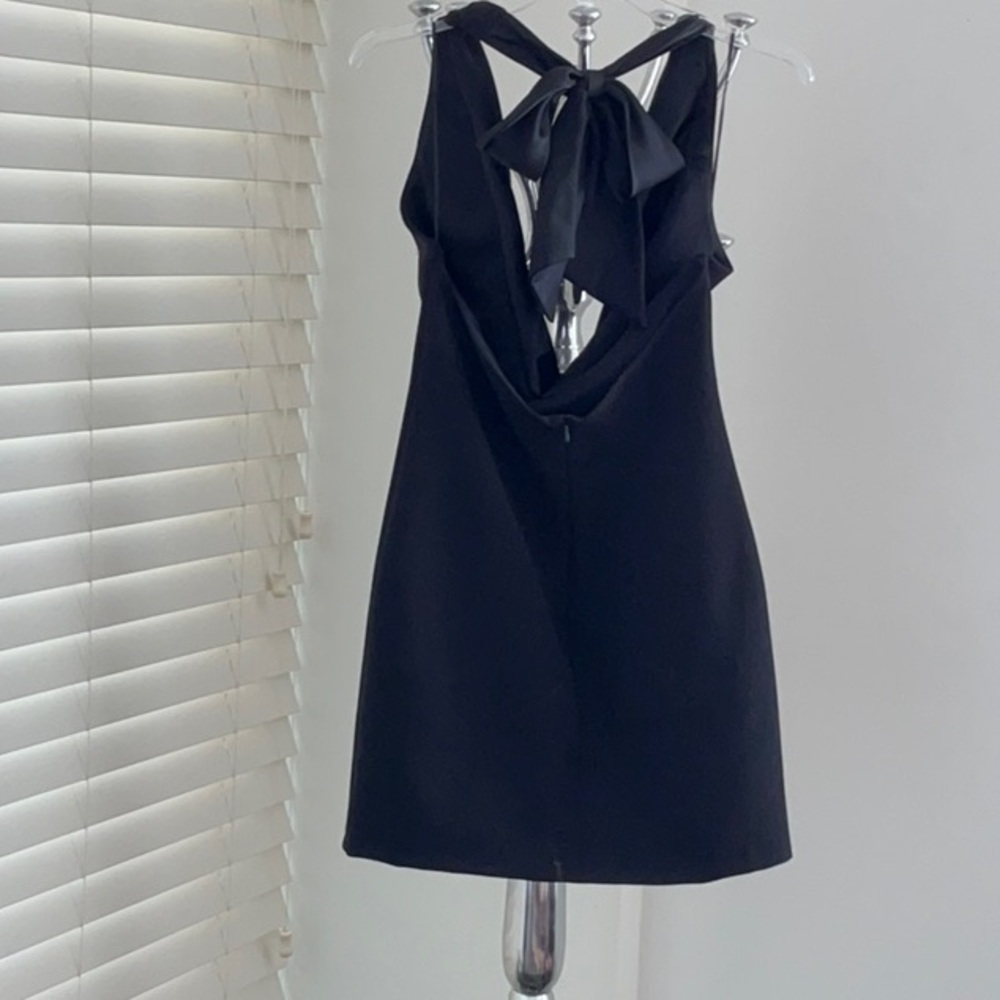 Chic Black Sleeveless Dress - Picture 2 of 7